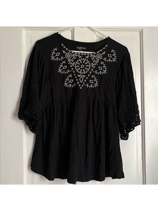 A Glow Tops - Maternity shirt eyelet embroidery XS